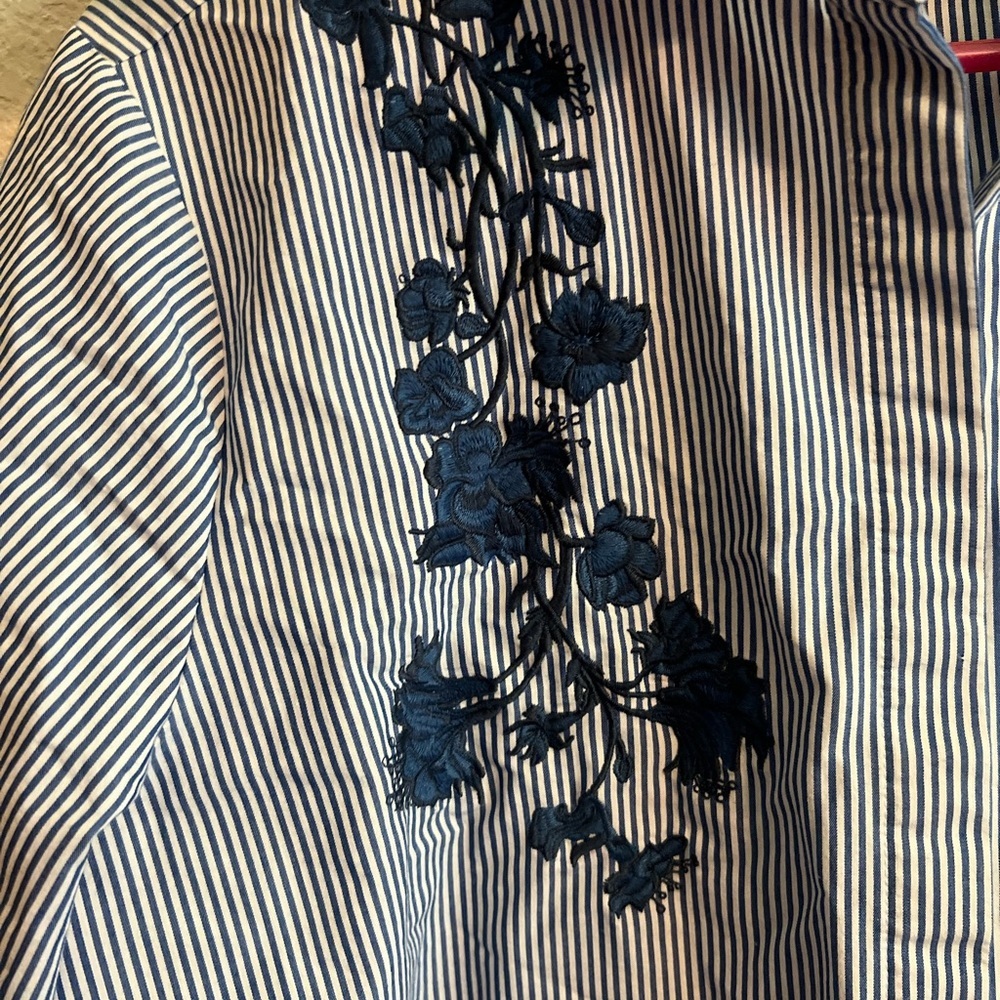 Zac and Rachel Blue Striped Button Down Shirt Size Large - Picture 7 of 11